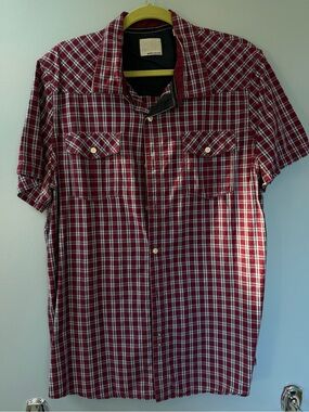 Public Opinion Men's Short Sleeve Red Plaid Button-Up Shirt